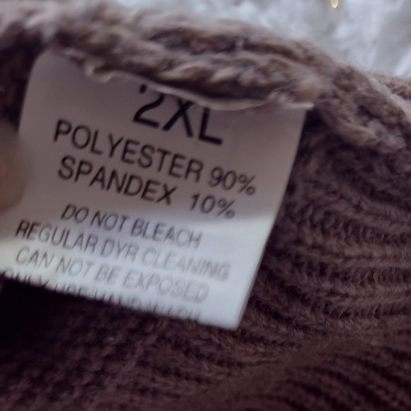 Mocha/Taupe Soft Sweater with Criss Cross Design Side 2XL (Size Disclaimer) - Picture 4 of 6